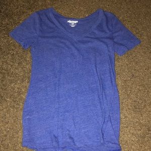 Old navy tee